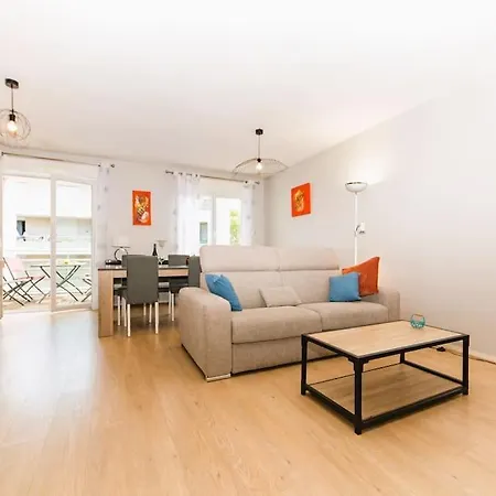 Le Monjuzet - Joli T2 Avec Petite Terrasse Confort, Proche Du Centre Apartamento