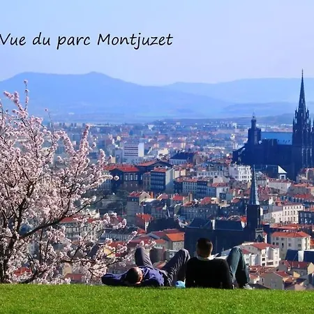 Le Monjuzet - Joli T2 Avec Petite Terrasse Confort, Proche Du Centre *