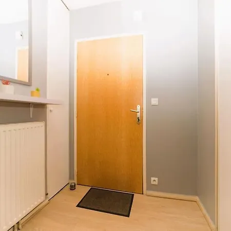 Le Monjuzet - Joli T2 Avec Petite Terrasse Confort, Proche Du Centre *