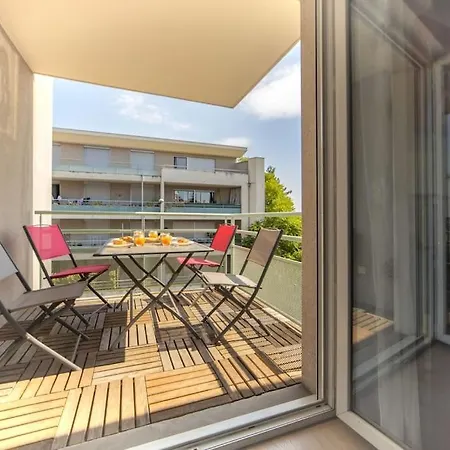 Le Monjuzet - Joli T2 Avec Petite Terrasse Confort, Proche Du Centre *